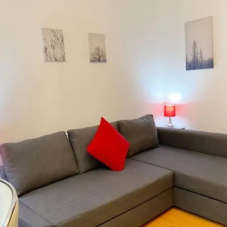 Cozy Nights - Ibrox Street Apartment Glasgow Exterior photo